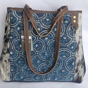 Dainty Lady Tote Bag